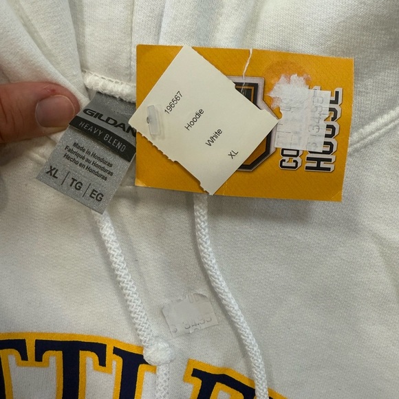 NWT White XL Alderson Broaddus Battlers Hoodie with Logo - Picture 2 of 3